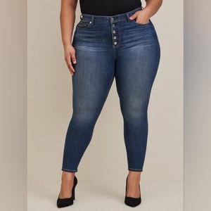 Torrid Bombshell Skinny Premium Stretch High-Rise Jean - Hollywood Button Fly
